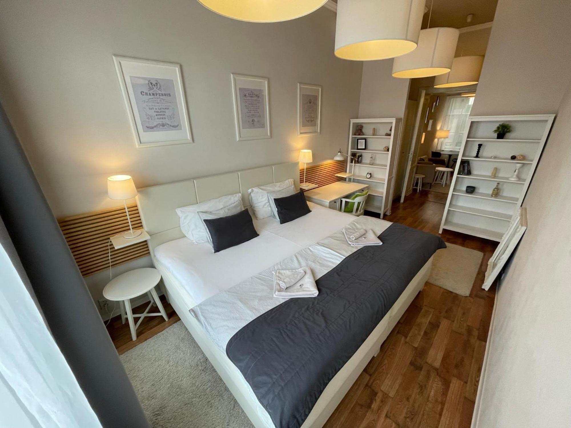 H75 Apartments Kosice Centre Luaran gambar
