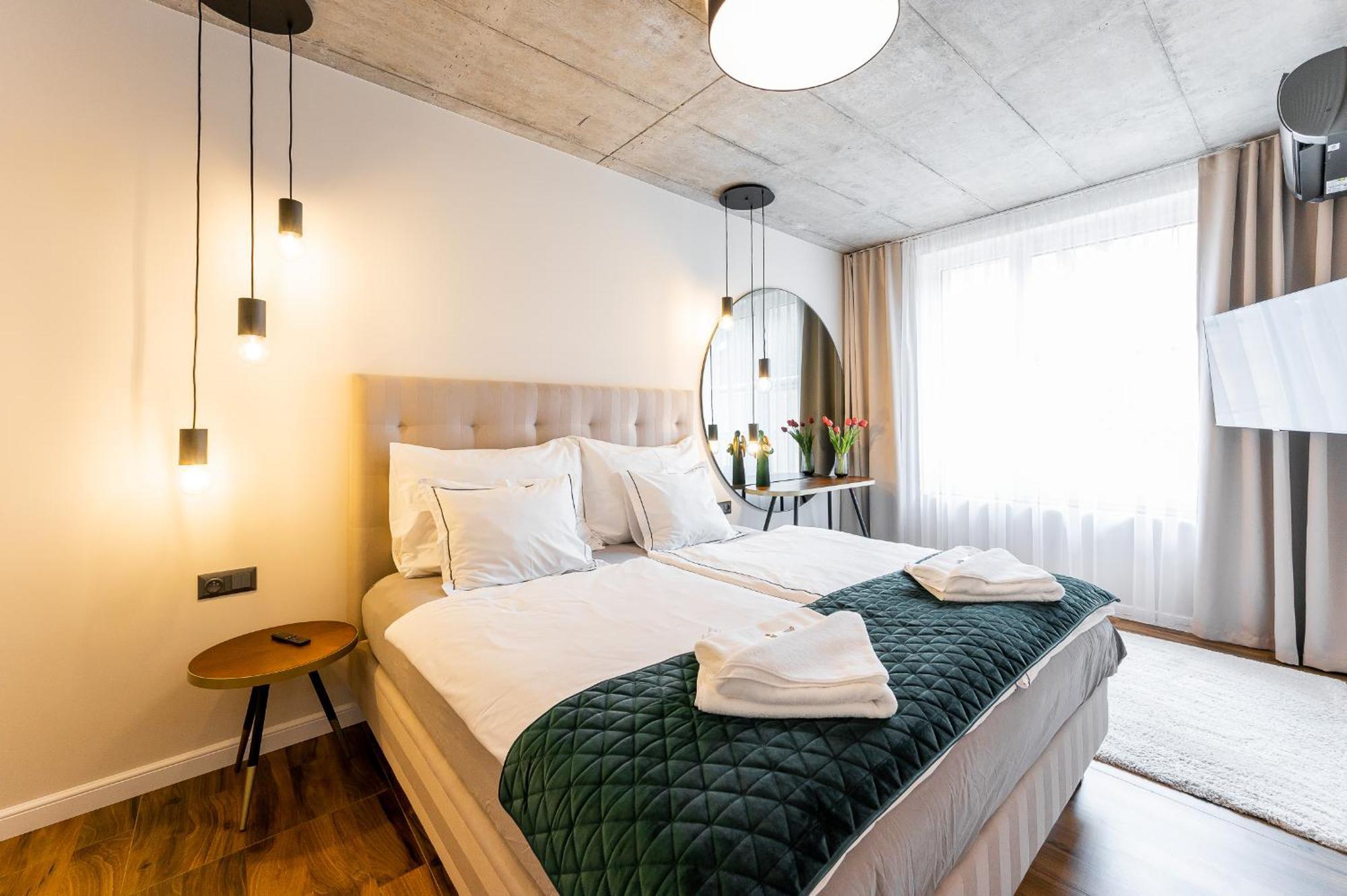 H75 Apartments Kosice Centre Luaran gambar