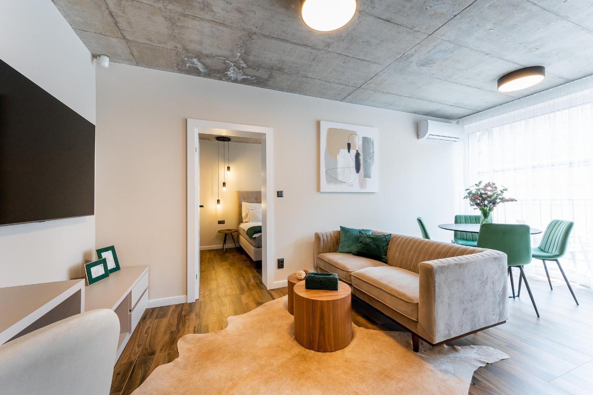 H75 Apartments Kosice Centre Luaran gambar